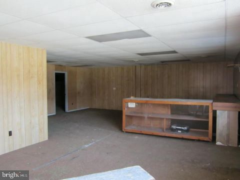 Tiny photo for 304 Harding Highway, CARNEYS POINT, NJ 08069 (MLS # NJSA2006152)