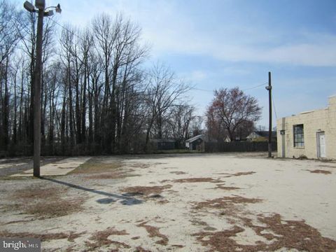 Tiny photo for 304 Harding Highway, CARNEYS POINT, NJ 08069 (MLS # NJSA2006152)