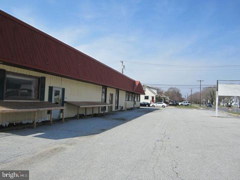 Tiny photo for 304 Harding Highway, CARNEYS POINT, NJ 08069 (MLS # NJSA2006152)