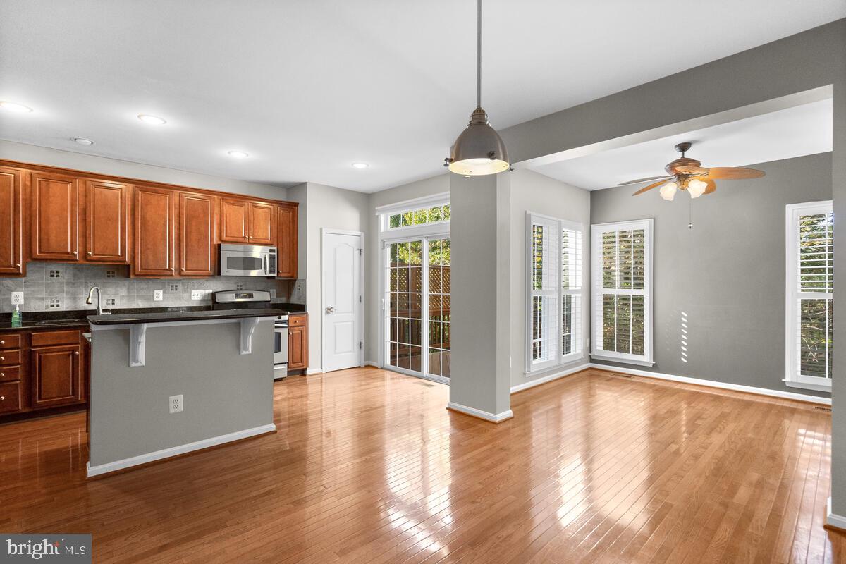 BROADLANDS SOUTH - Residential Lease