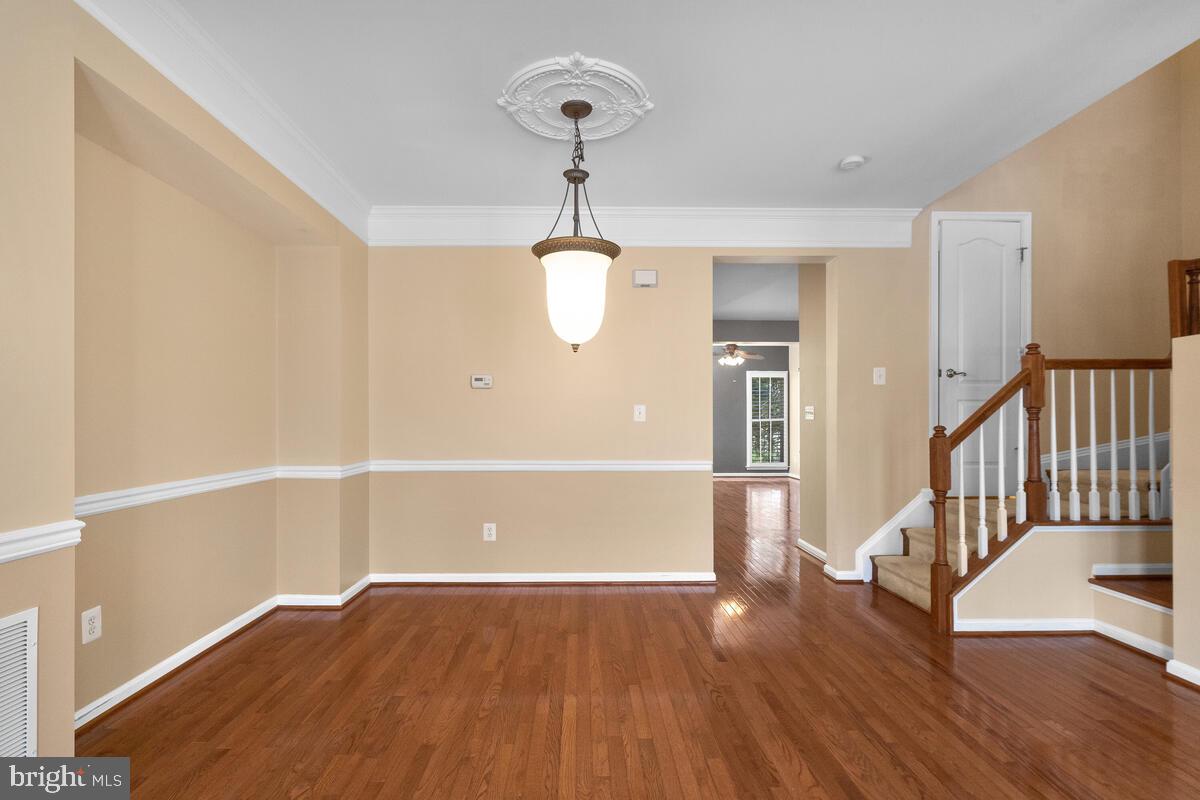 BROADLANDS SOUTH - Residential Lease