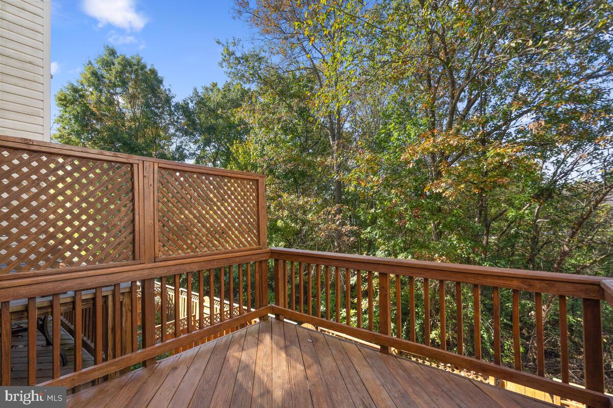 BROADLANDS SOUTH - Residential Lease