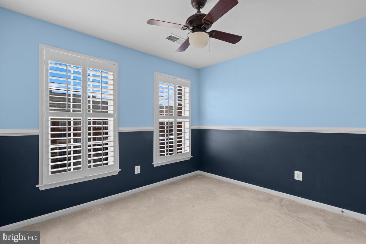 BROADLANDS SOUTH - Residential Lease