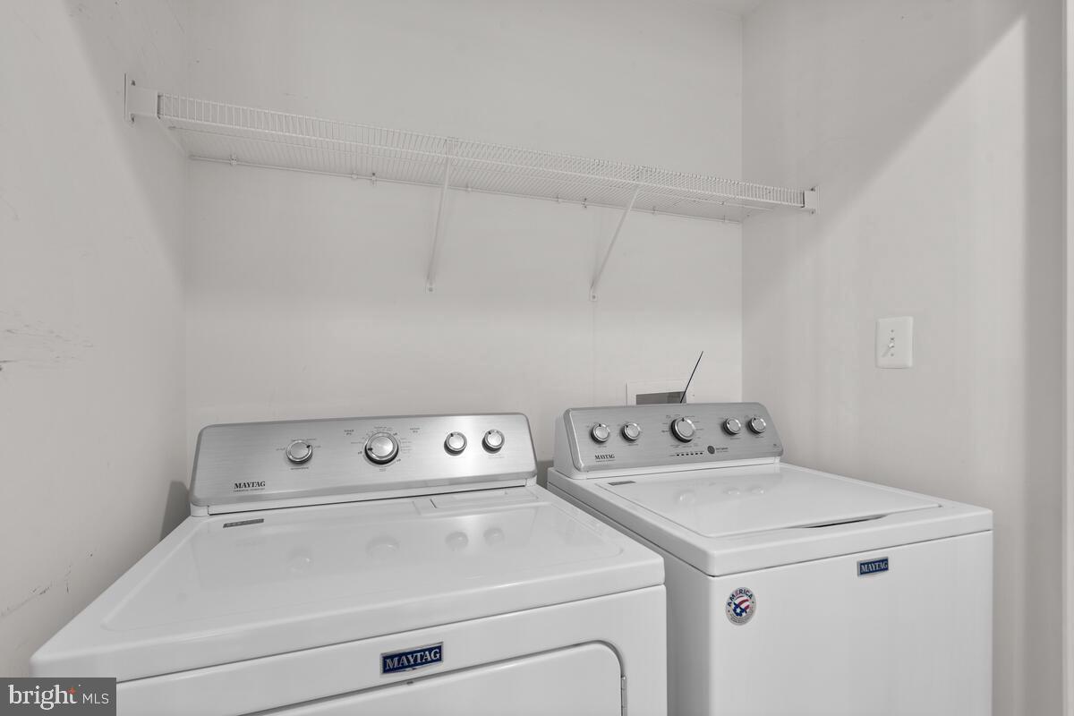 BROADLANDS SOUTH - Residential Lease