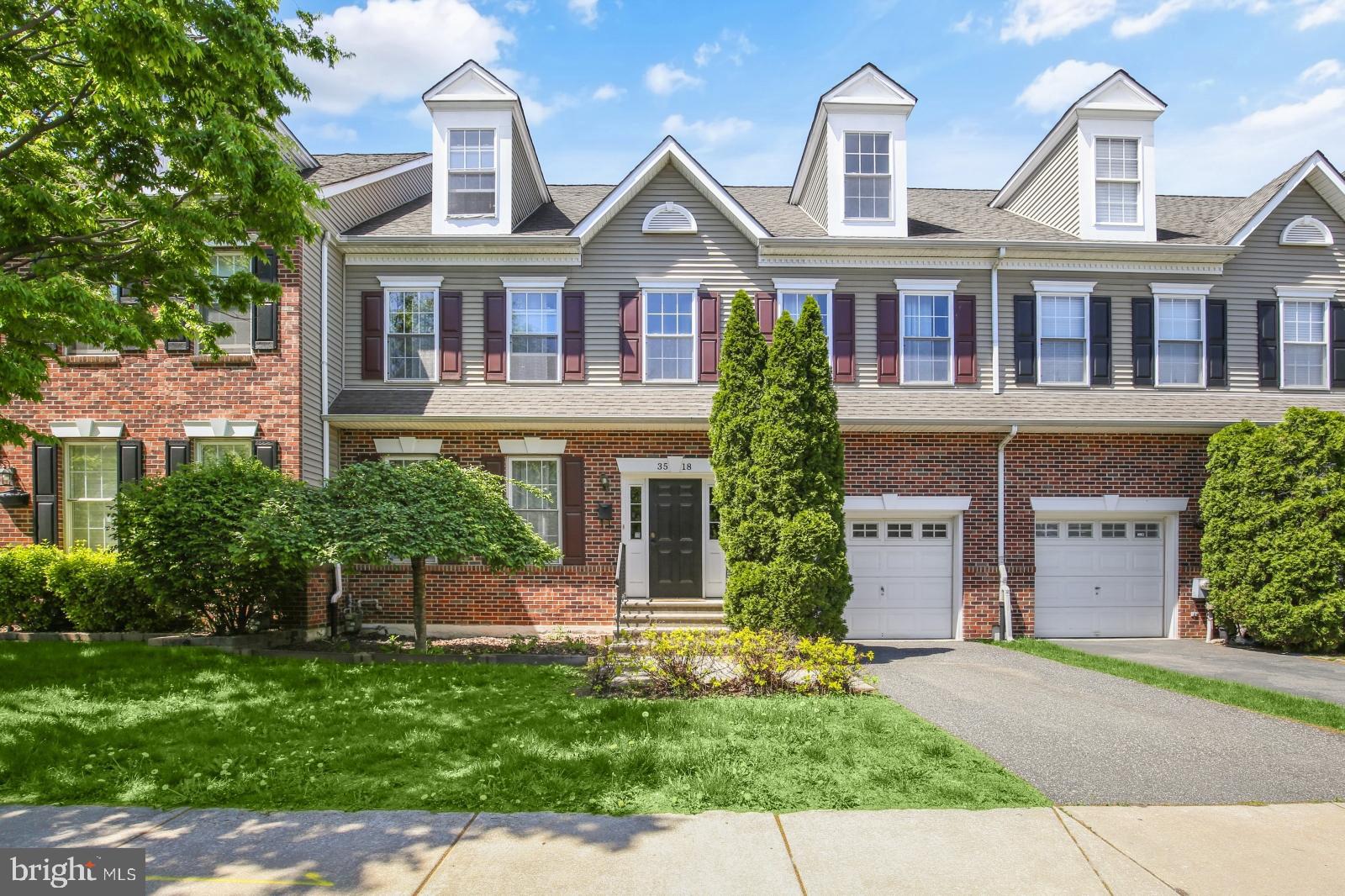 PACKER PARK - Residential Lease