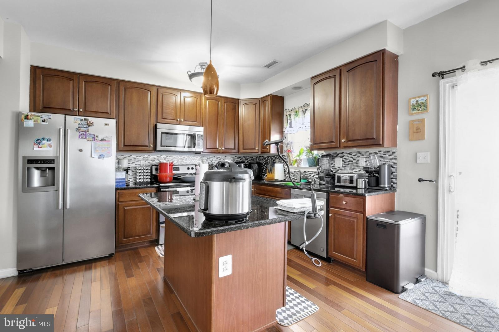 PACKER PARK - Residential Lease