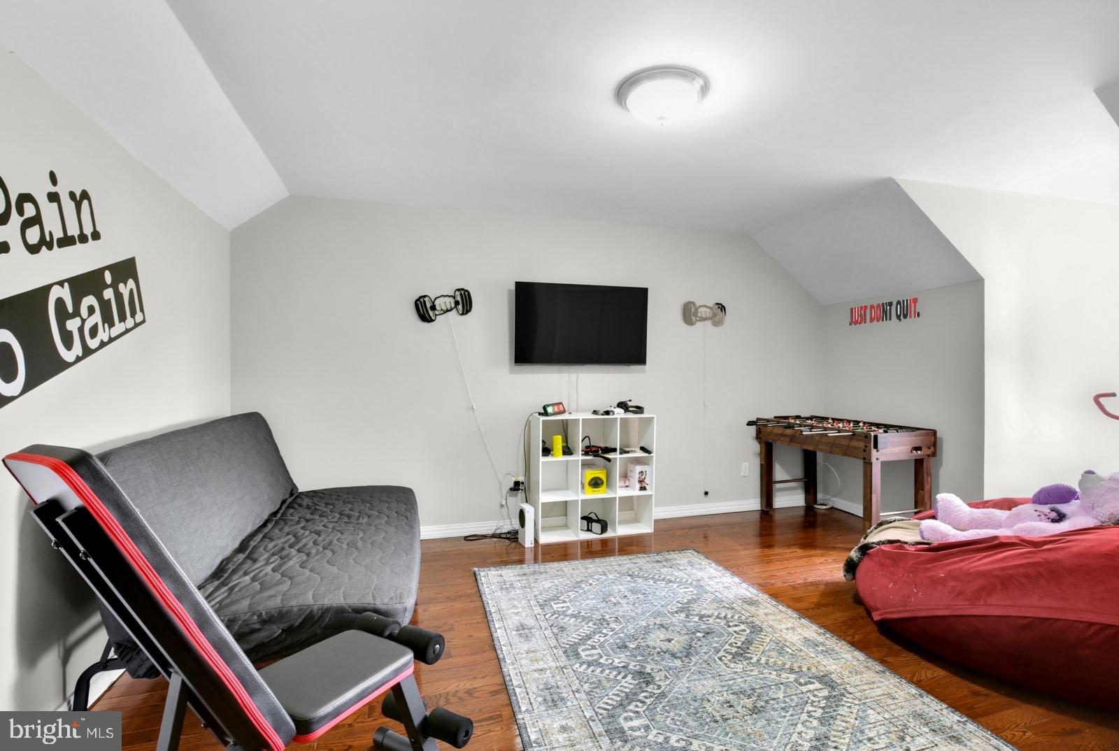 PACKER PARK - Residential Lease