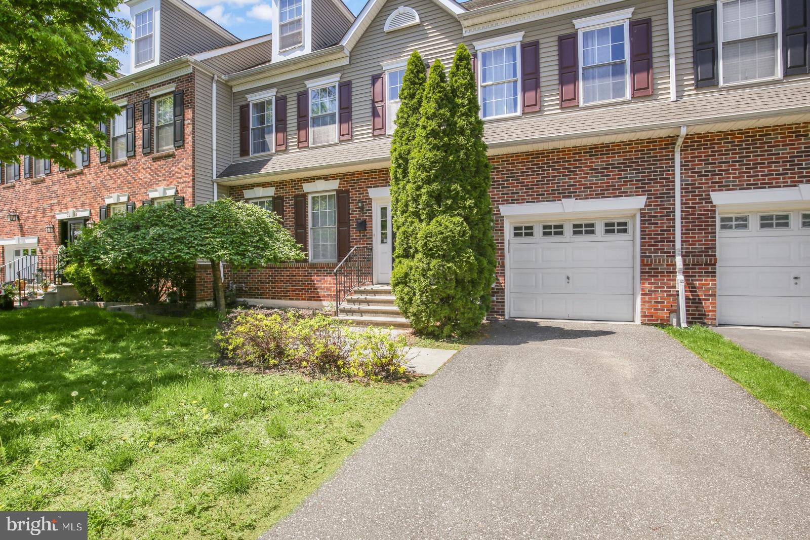 PACKER PARK - Residential Lease