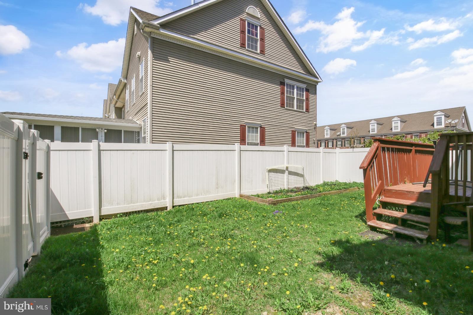 PACKER PARK - Residential Lease