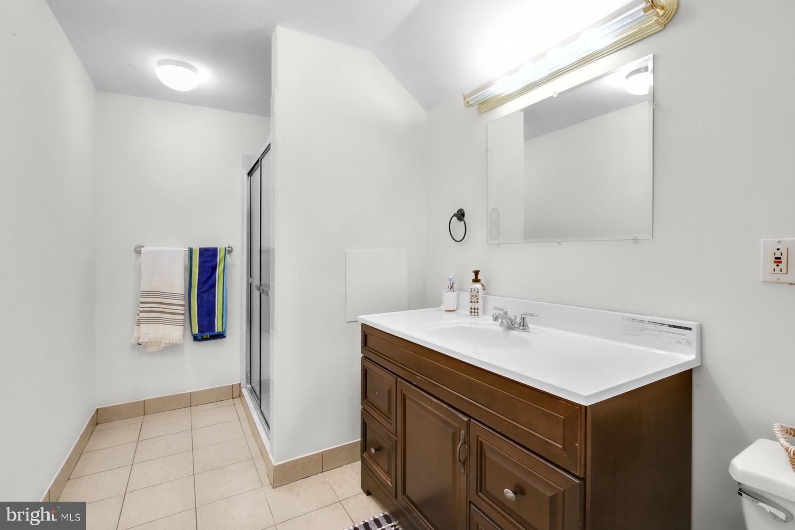 PACKER PARK - Residential Lease