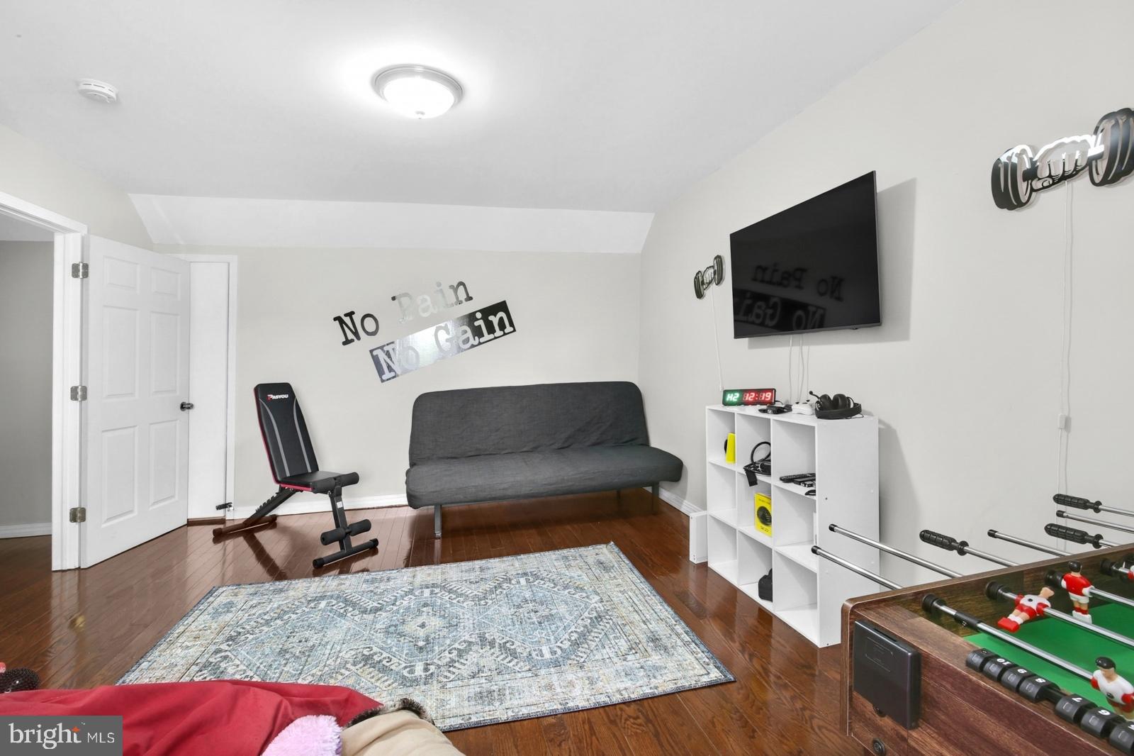 PACKER PARK - Residential Lease