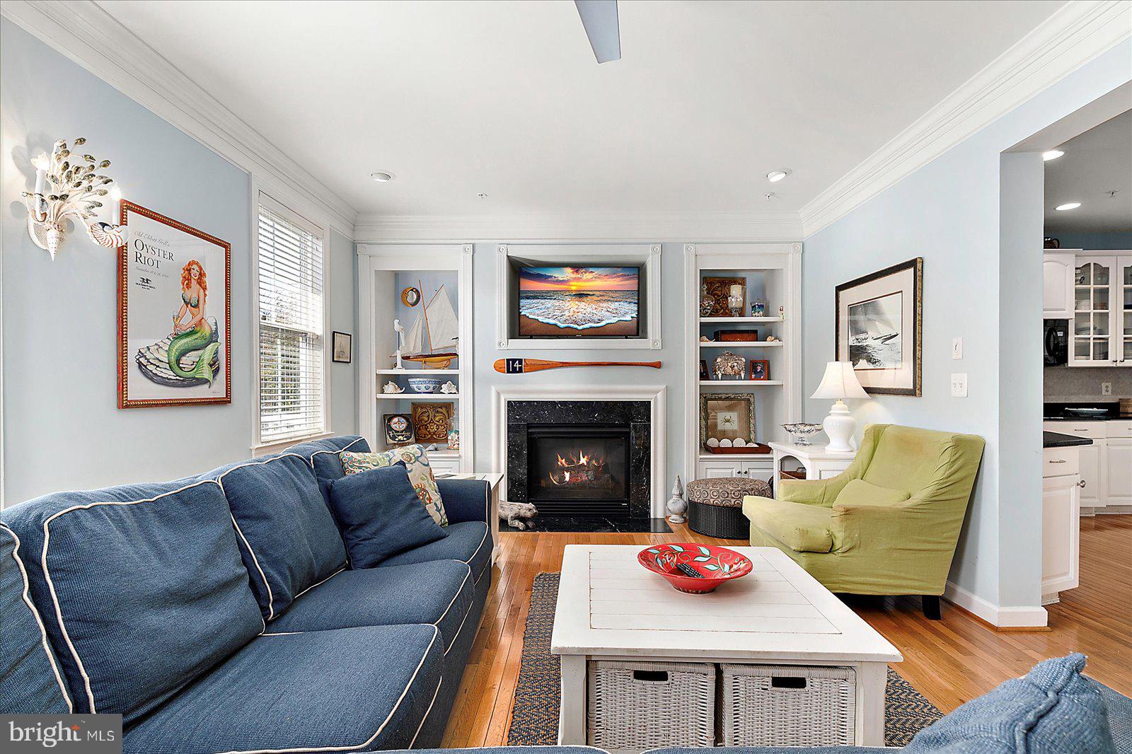 SUNSET ISLAND - Residential