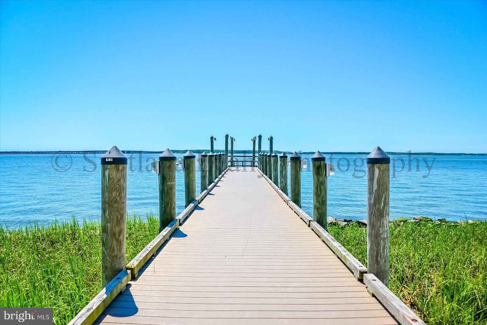 SUNSET ISLAND - Residential