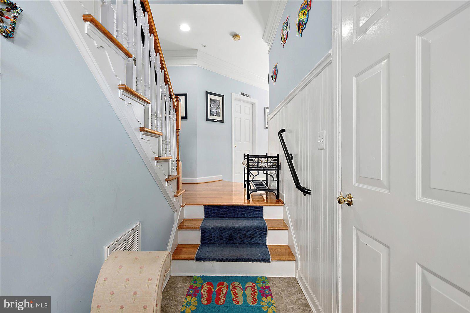 SUNSET ISLAND - Residential