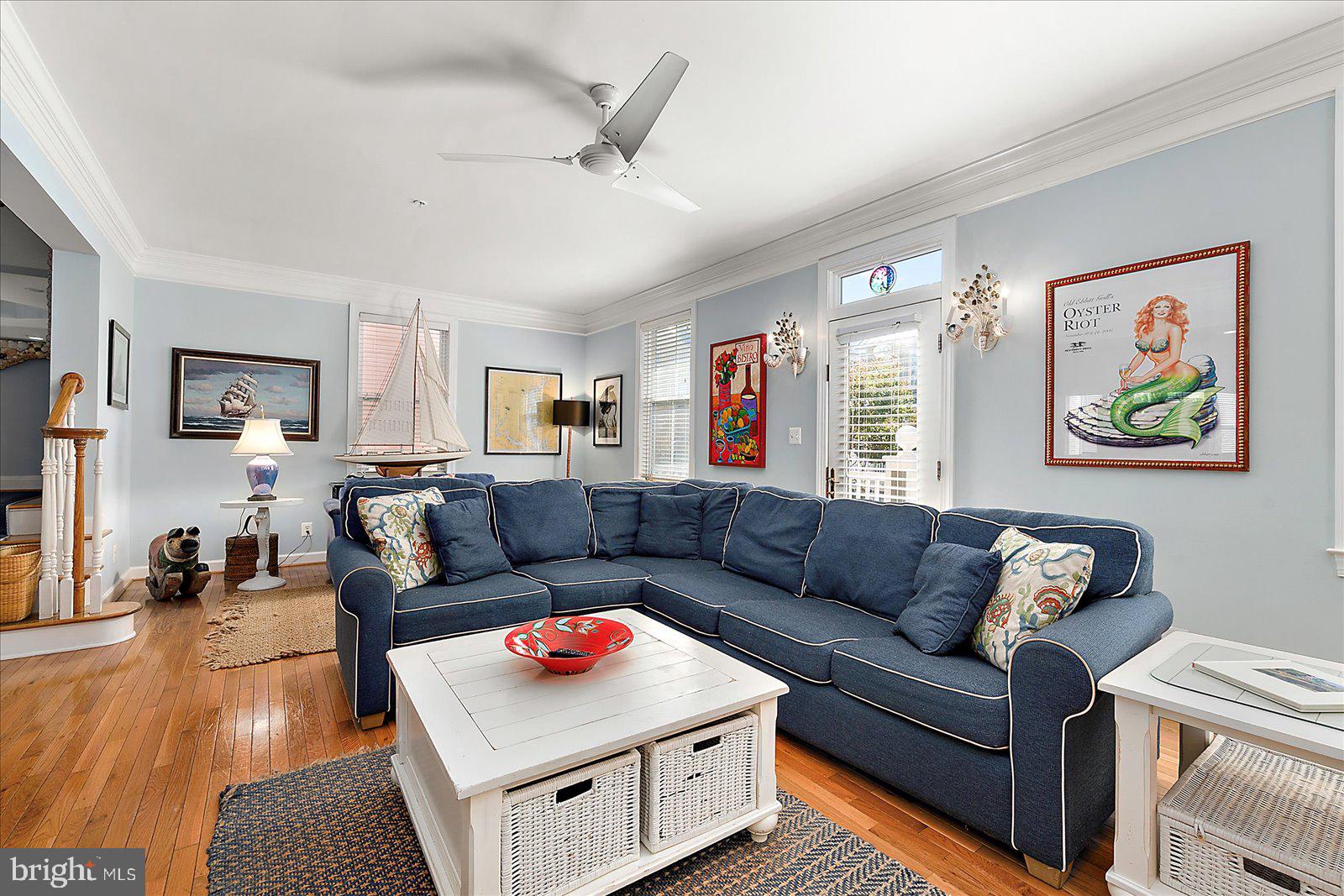 SUNSET ISLAND - Residential