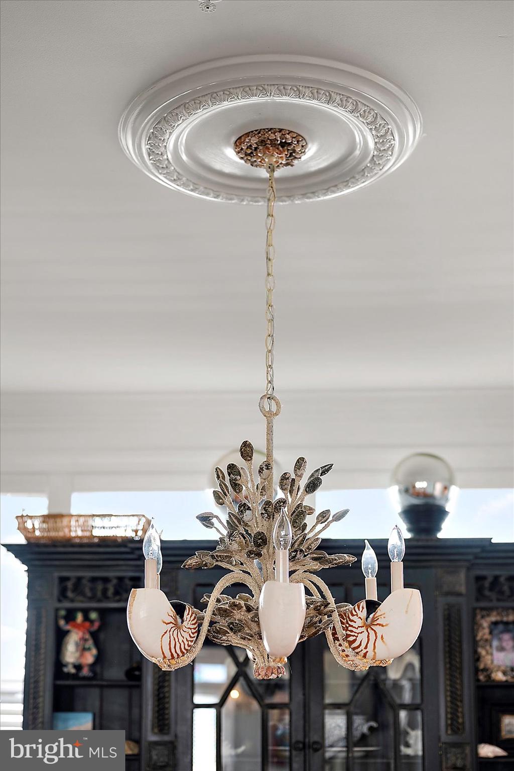 SUNSET ISLAND - Residential