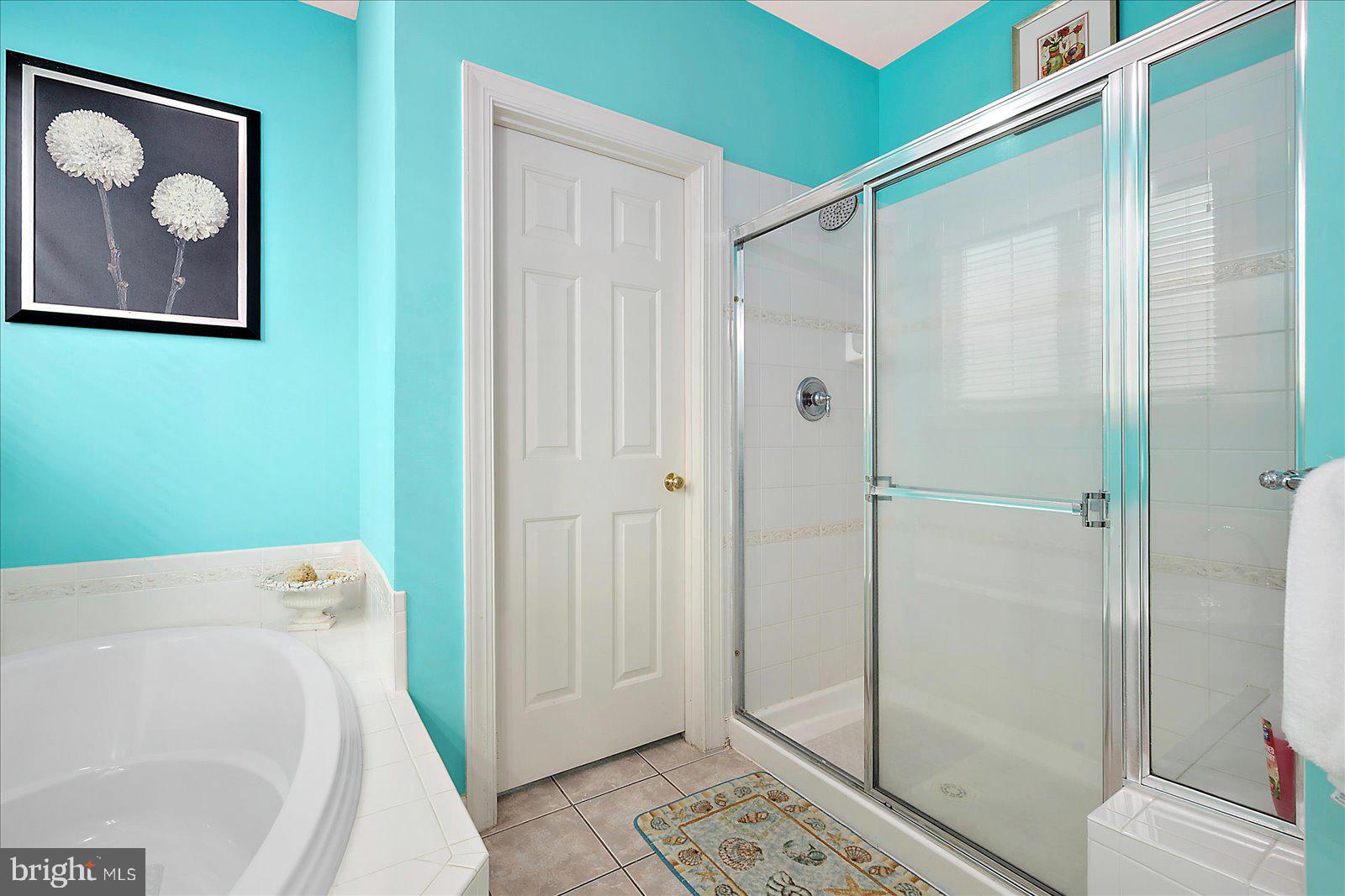 SUNSET ISLAND - Residential