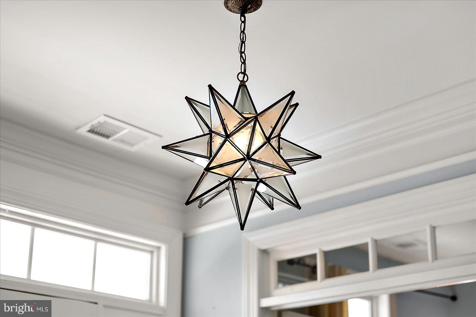 SUNSET ISLAND - Residential