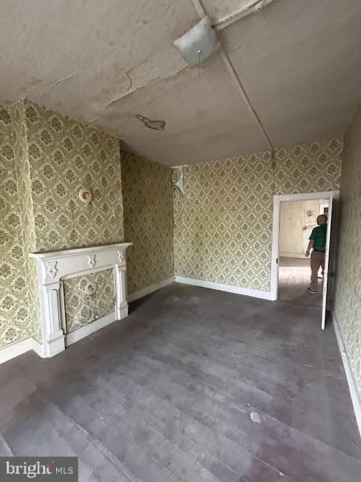 TOWN OF HEDGESVILLE - Residential