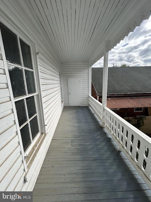 TOWN OF HEDGESVILLE - Residential