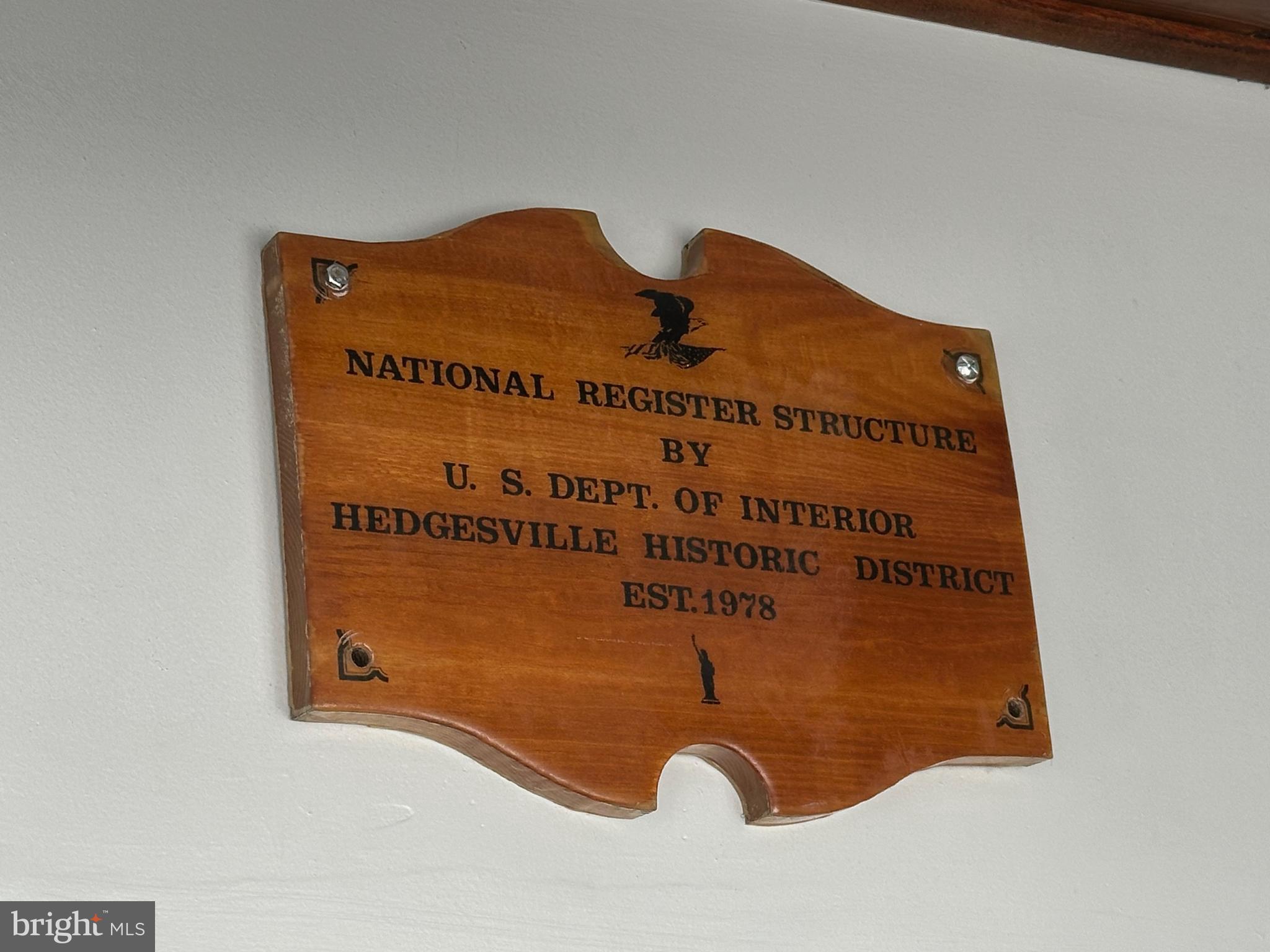 TOWN OF HEDGESVILLE - Residential