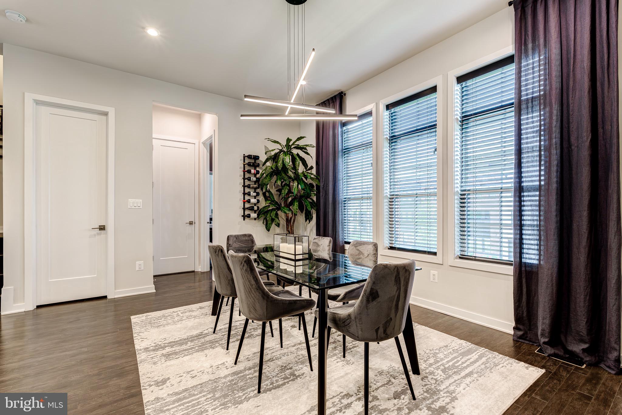 METRO WALK AT MOOREFIELD STATION - Residential