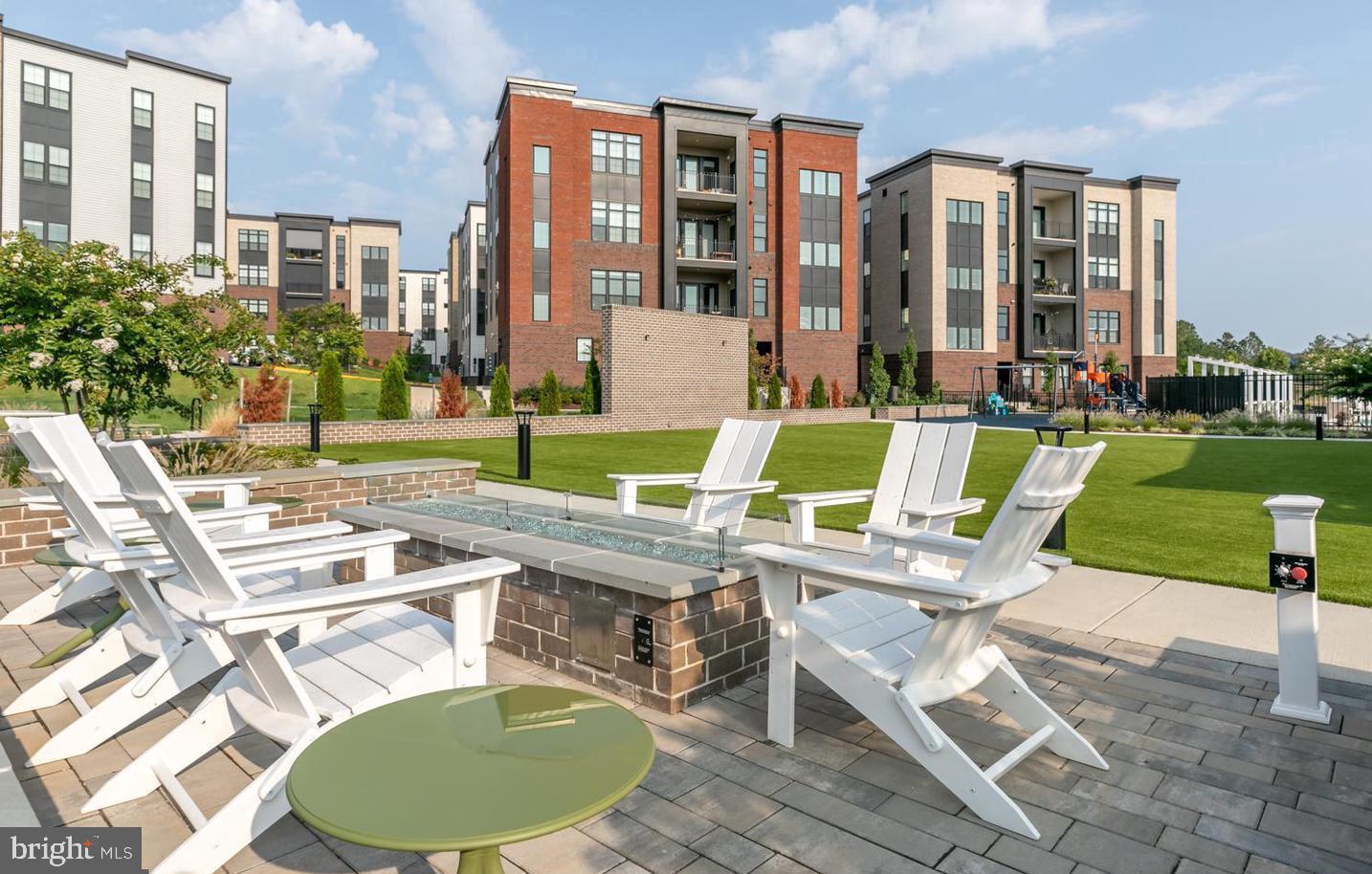 METRO WALK AT MOOREFIELD STATION - Residential