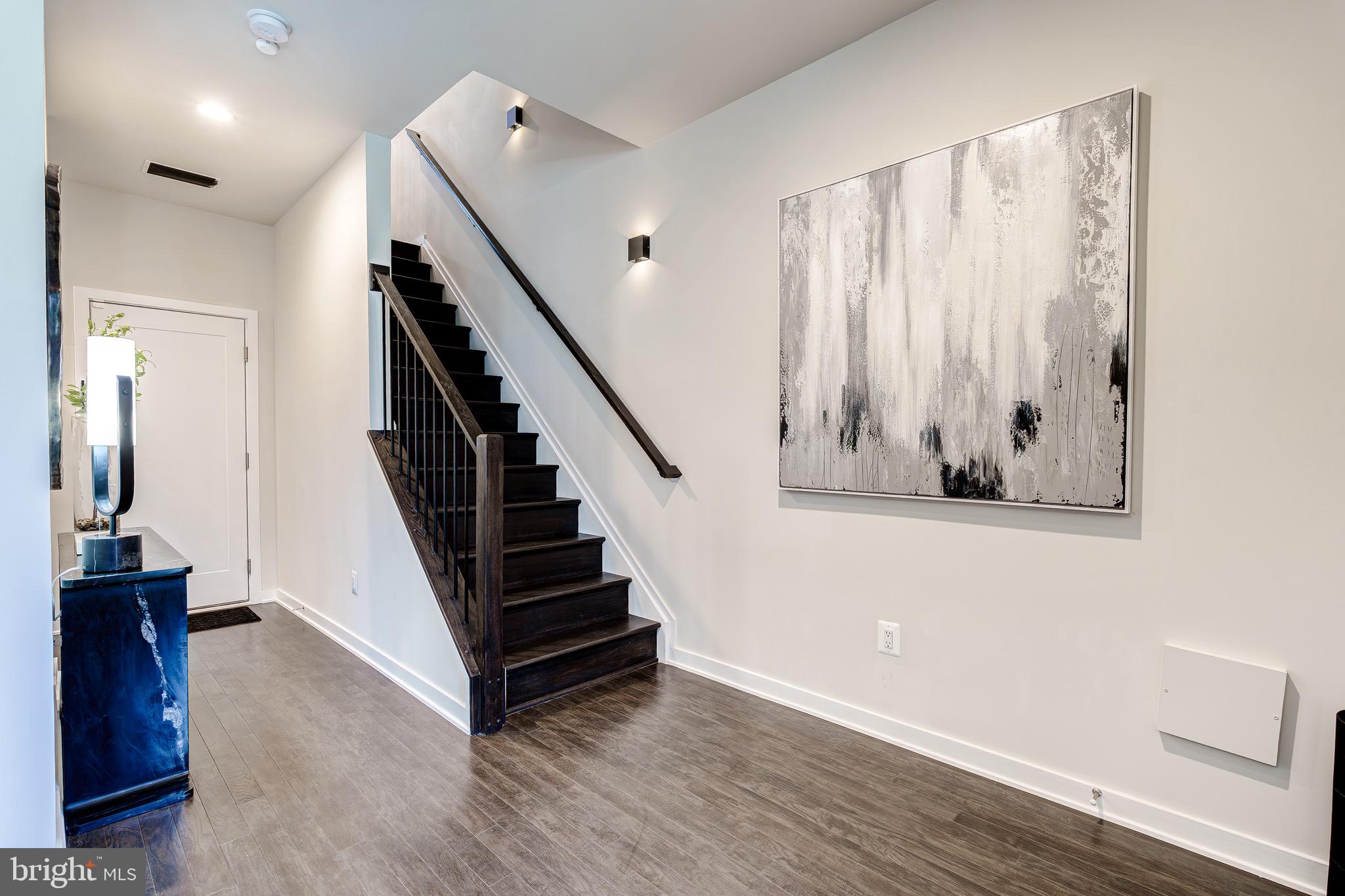 METRO WALK AT MOOREFIELD STATION - Residential