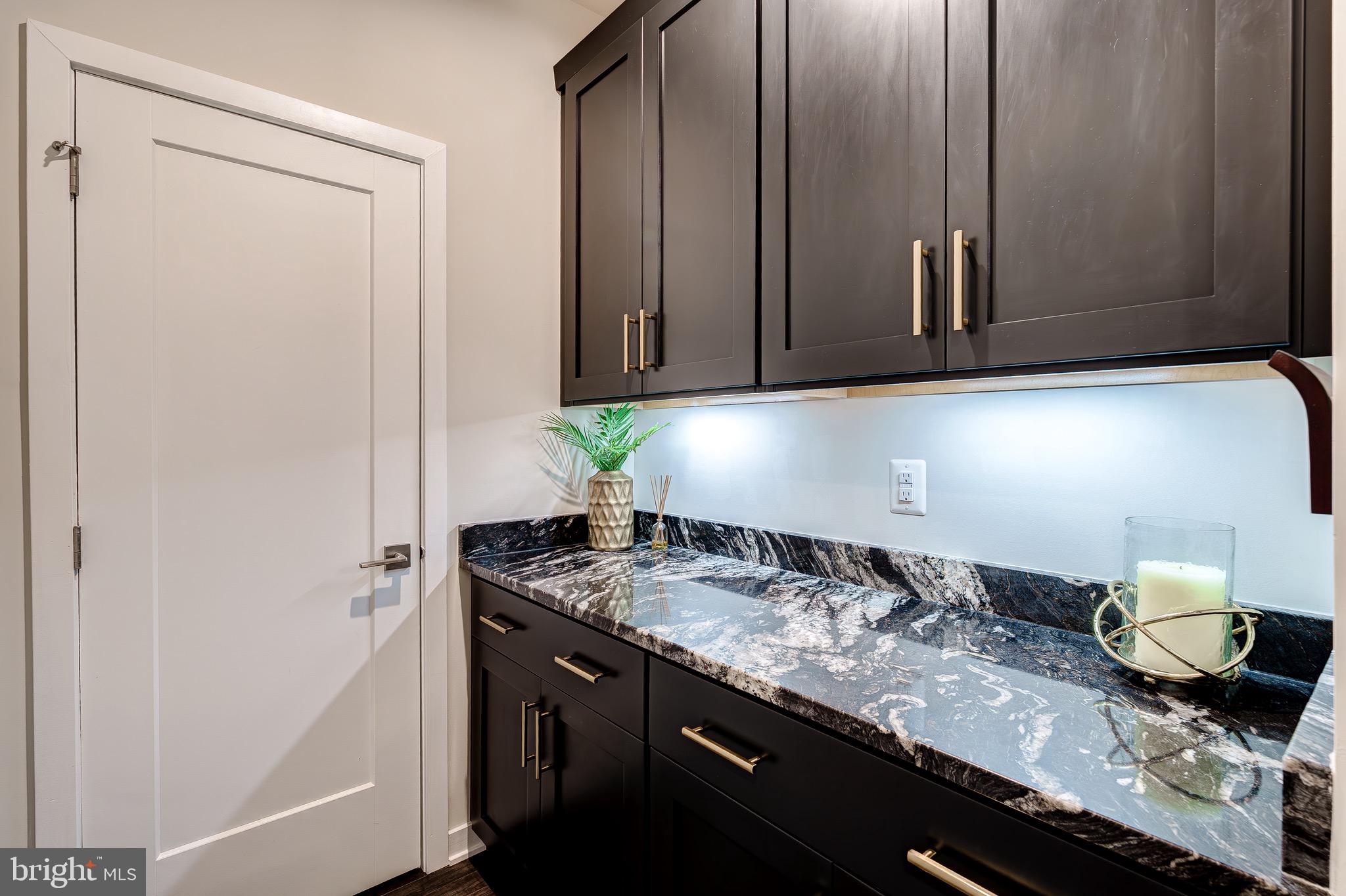 METRO WALK AT MOOREFIELD STATION - Residential