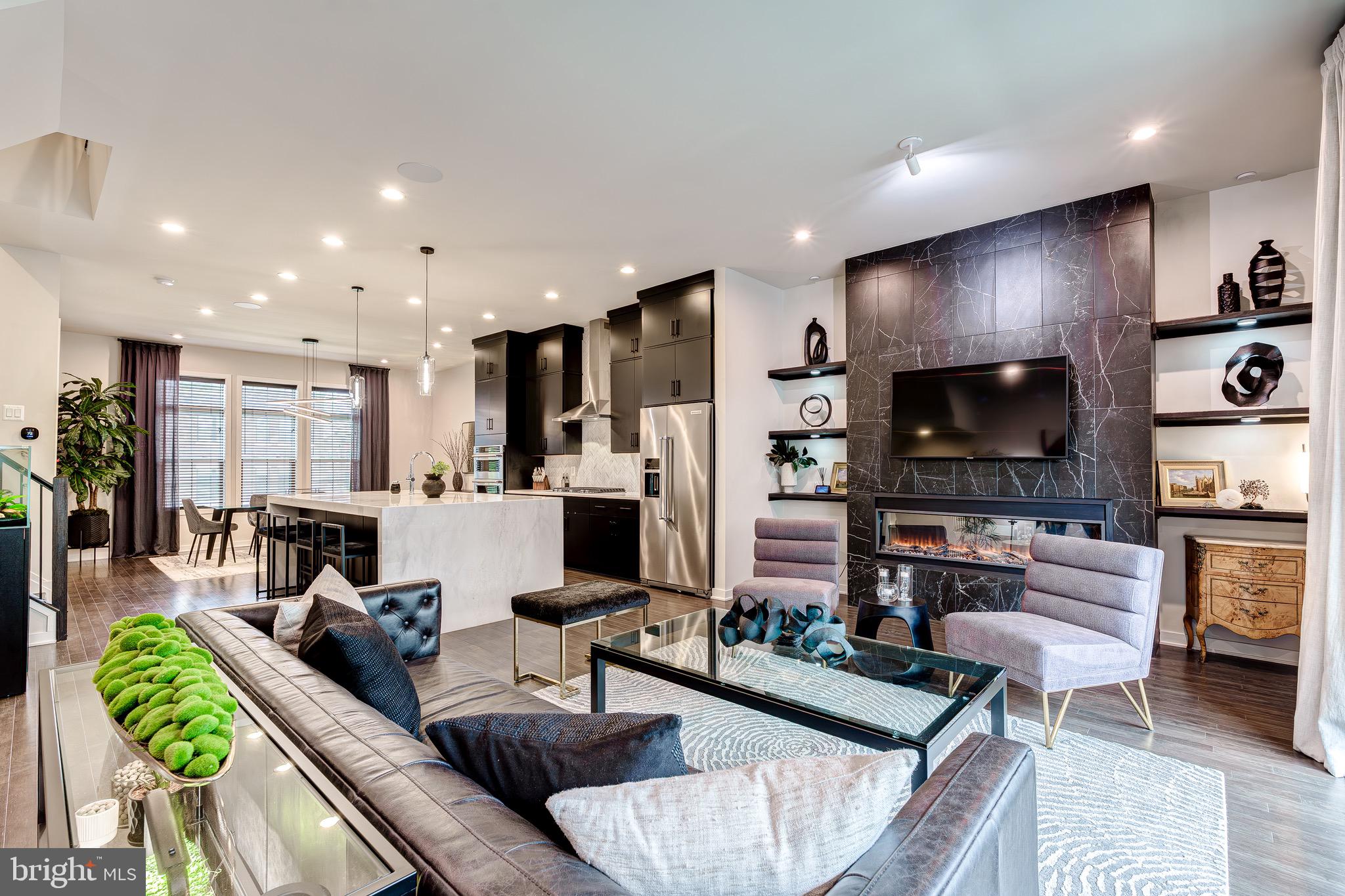 METRO WALK AT MOOREFIELD STATION - Residential