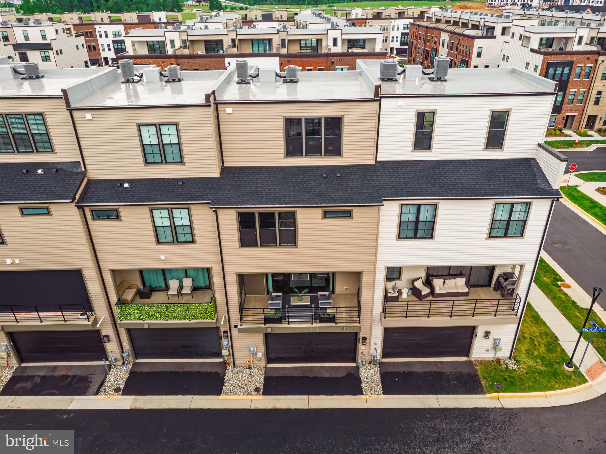 METRO WALK AT MOOREFIELD STATION - Residential