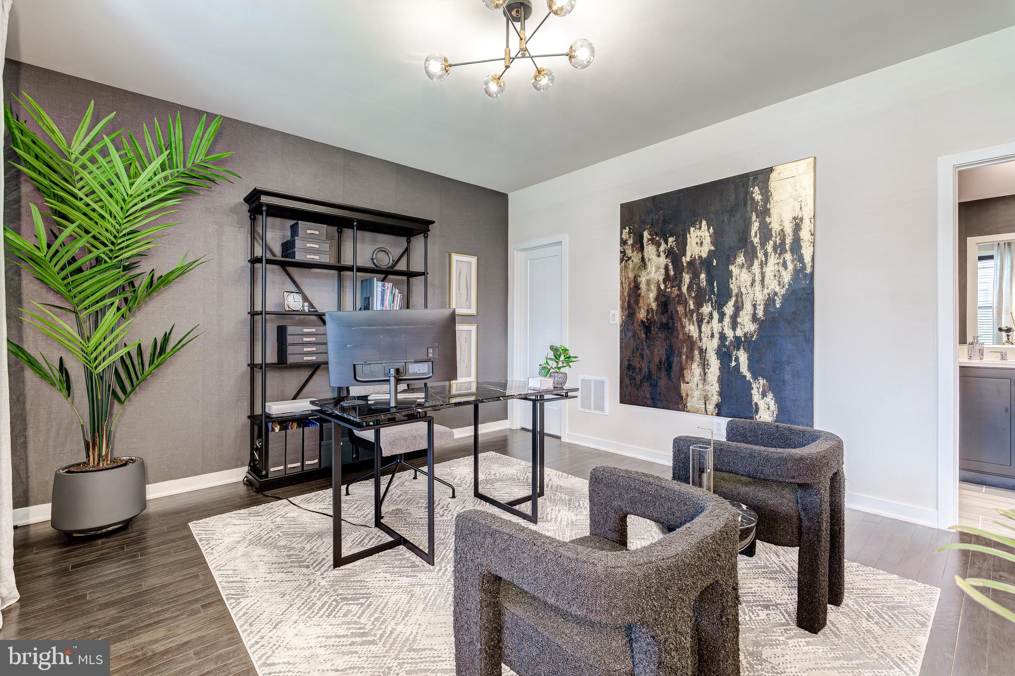 METRO WALK AT MOOREFIELD STATION - Residential