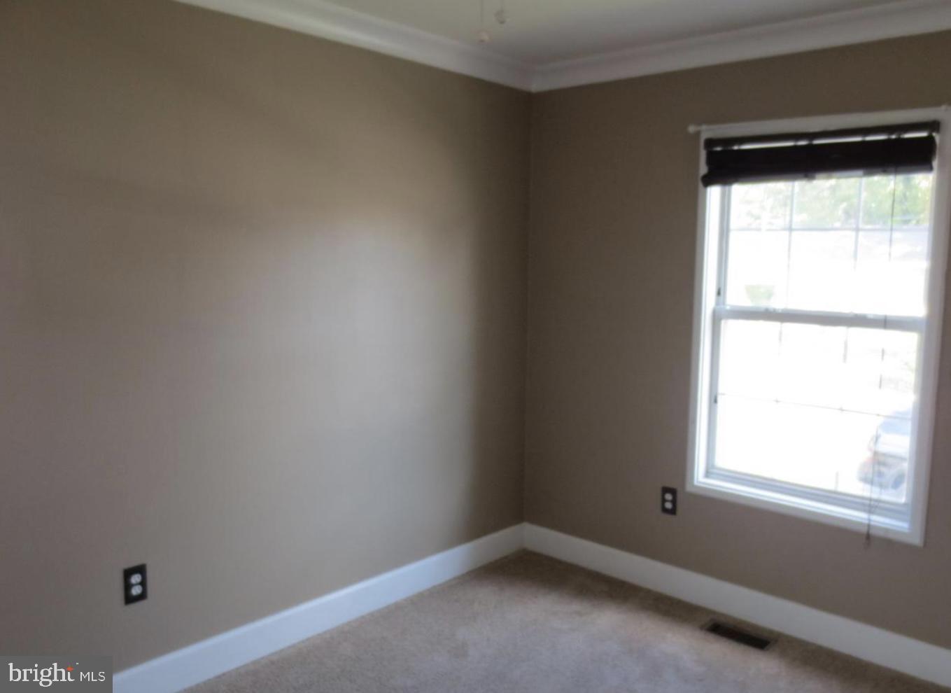 COLUMBIA PARK - Residential