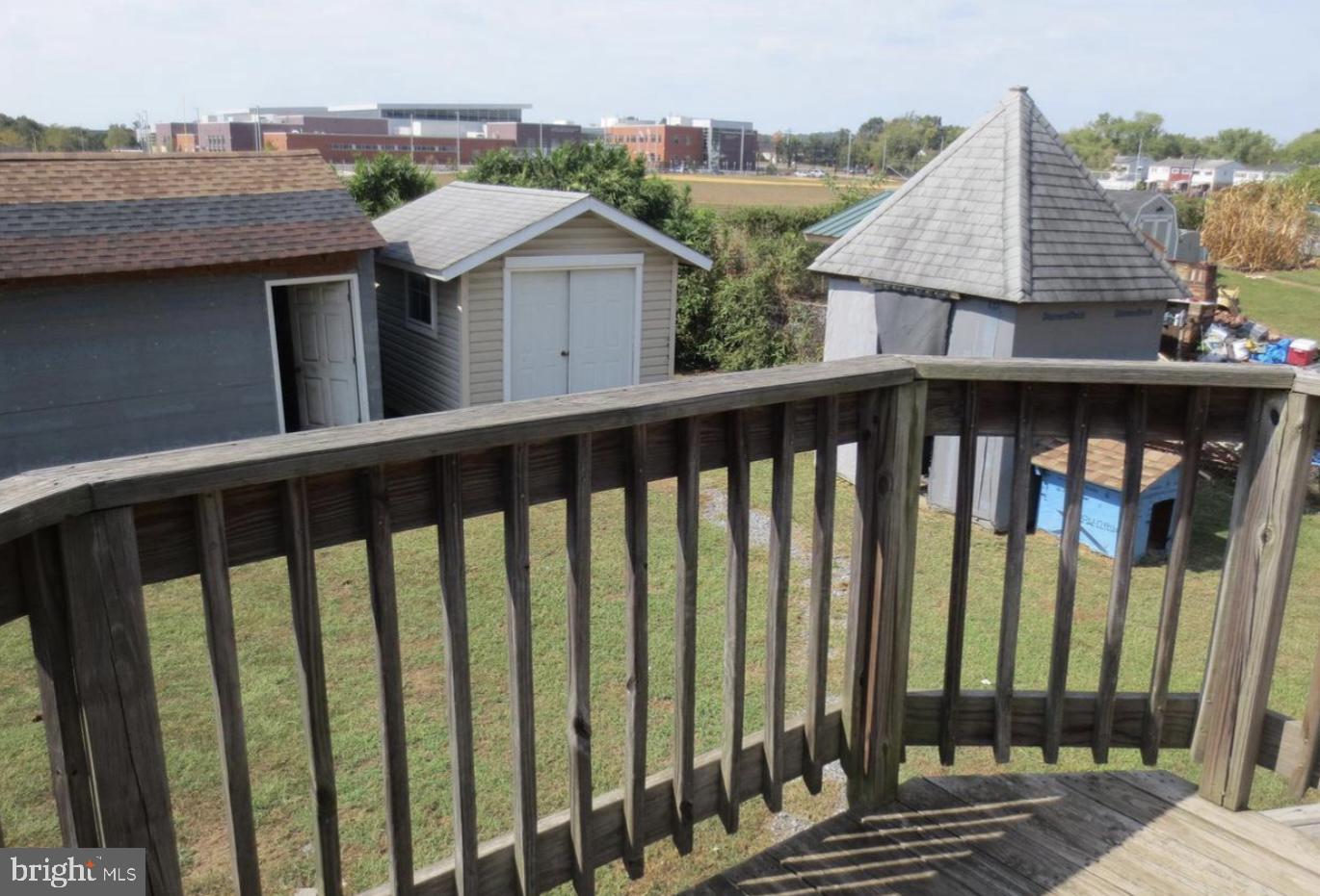 COLUMBIA PARK - Residential