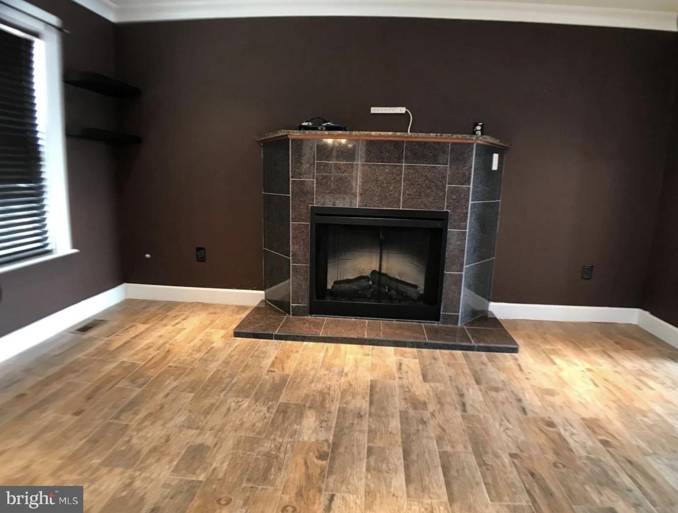 COLUMBIA PARK - Residential