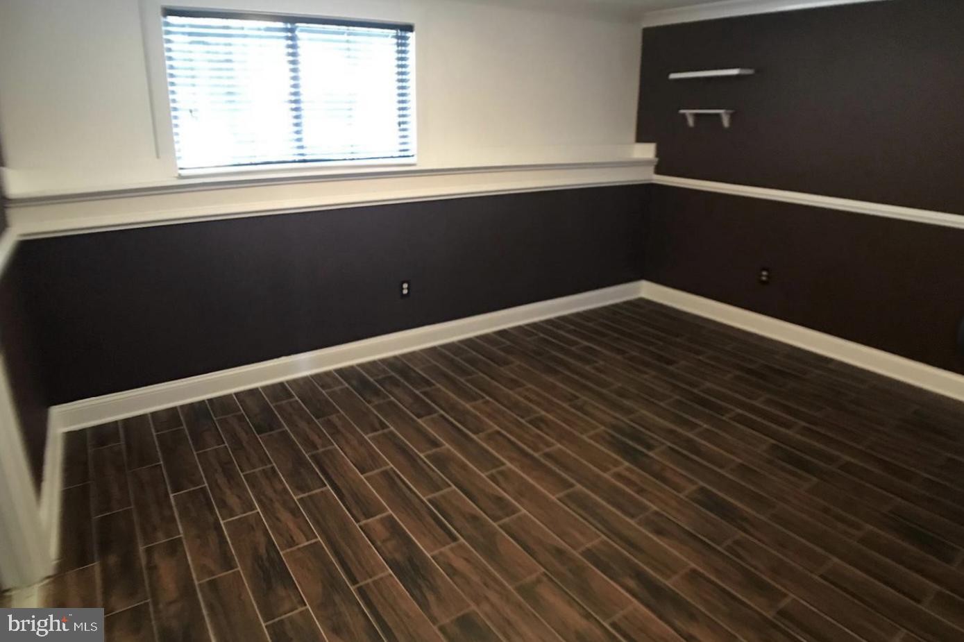 COLUMBIA PARK - Residential