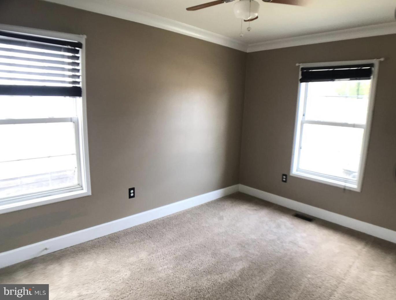 COLUMBIA PARK - Residential