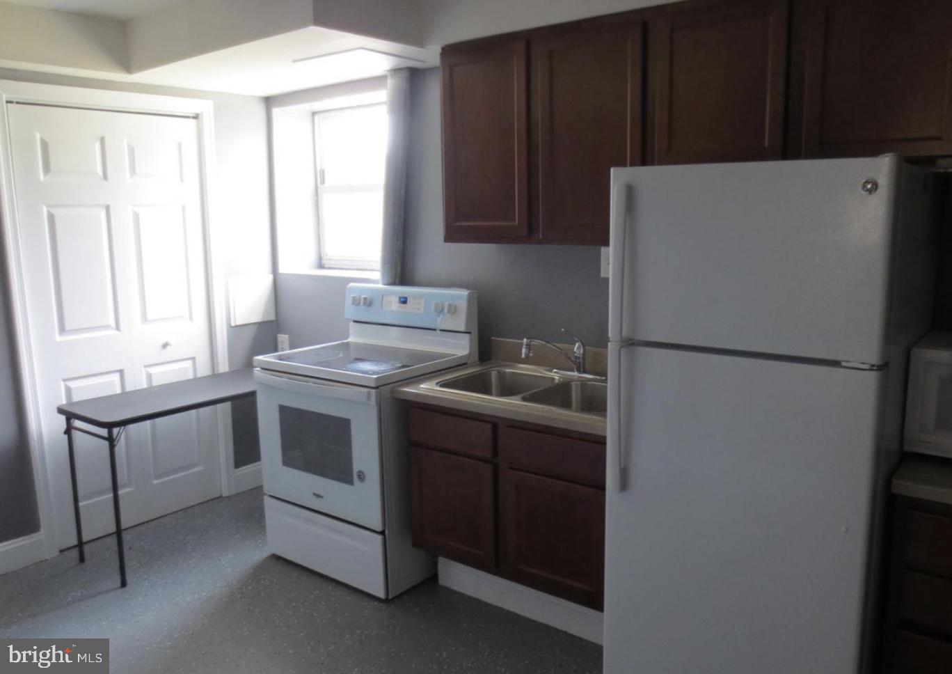 COLUMBIA PARK - Residential