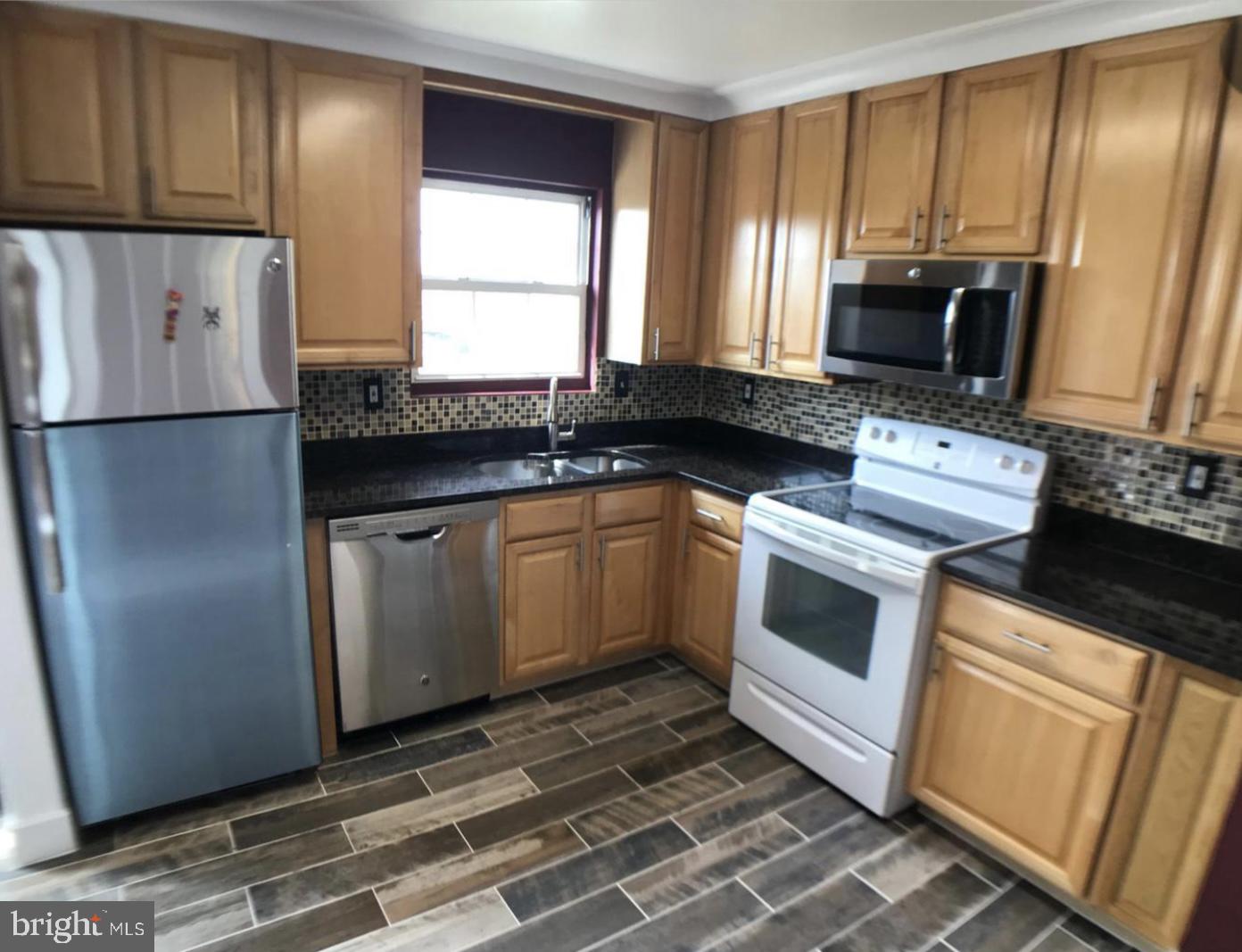 COLUMBIA PARK - Residential