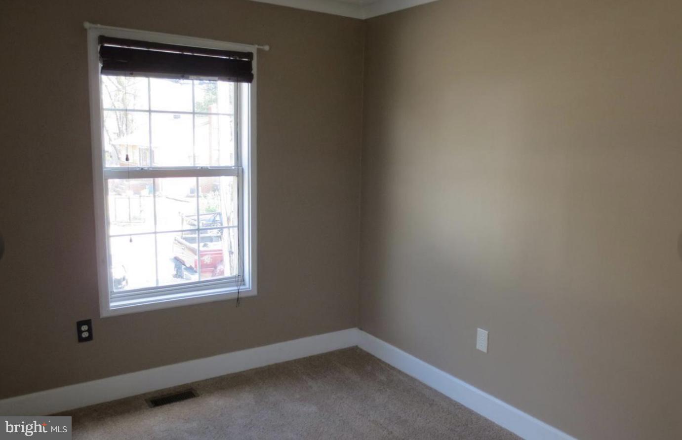 COLUMBIA PARK - Residential