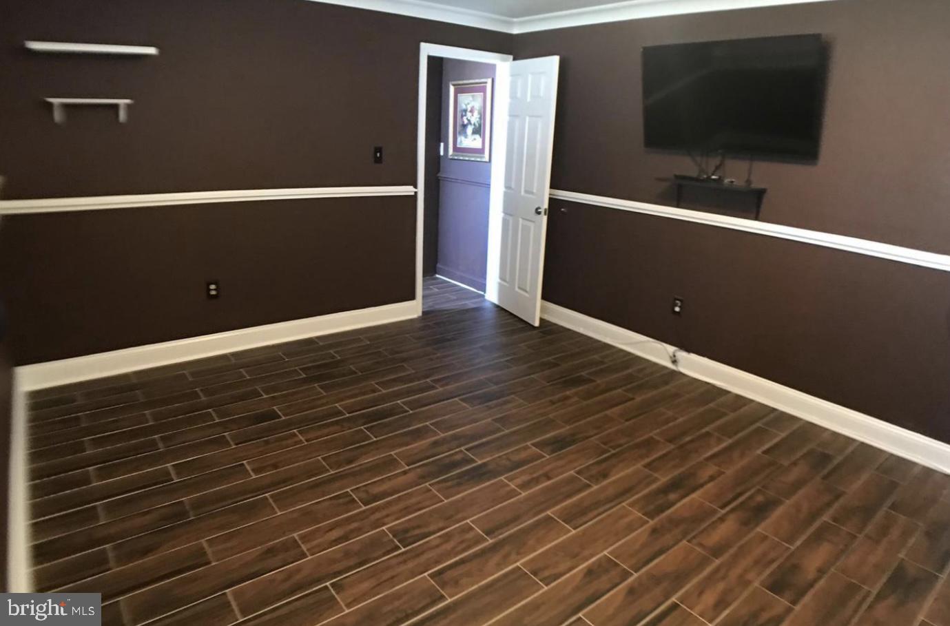 COLUMBIA PARK - Residential