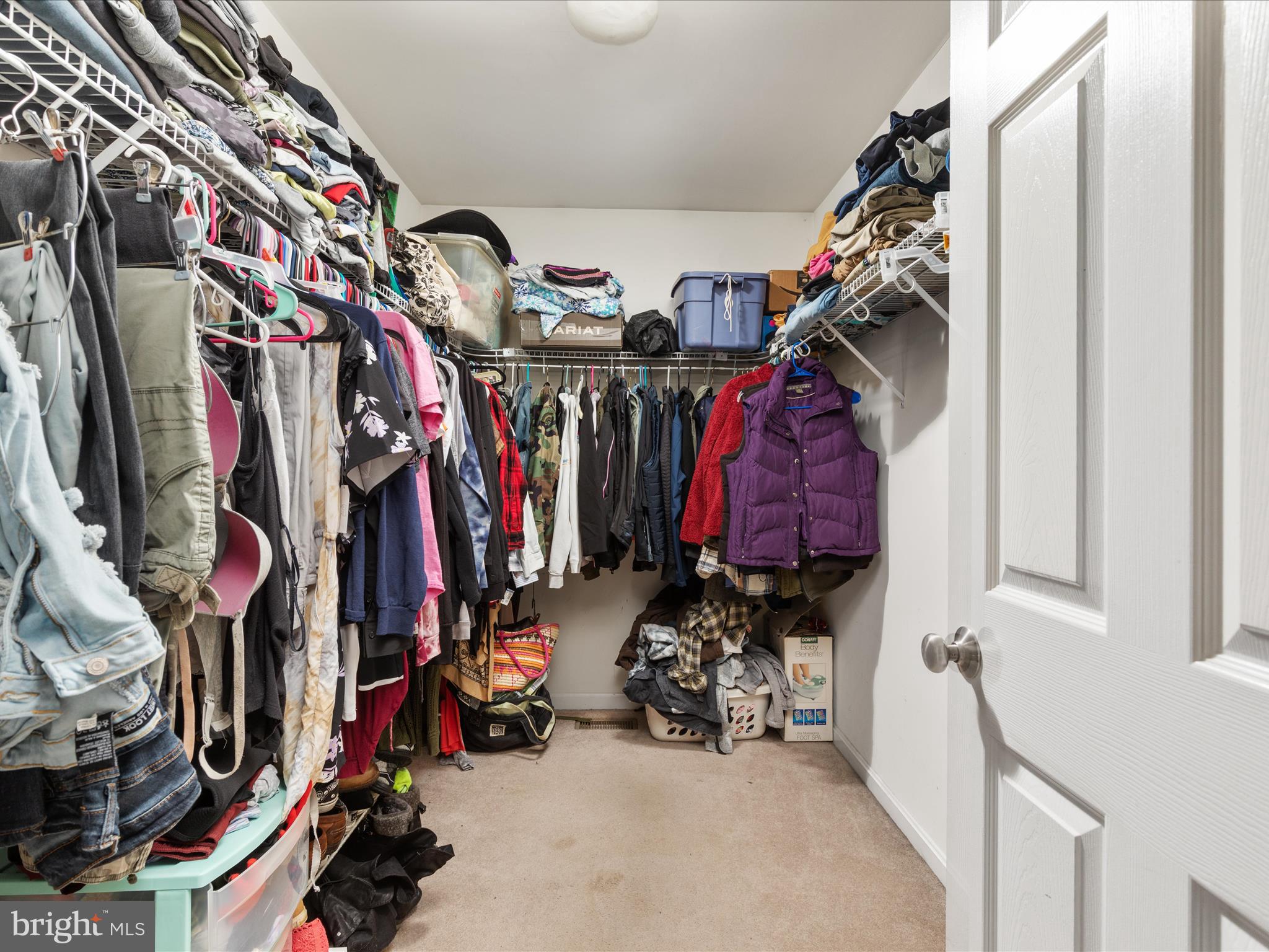 BLUE MOUNTAIN - Residential