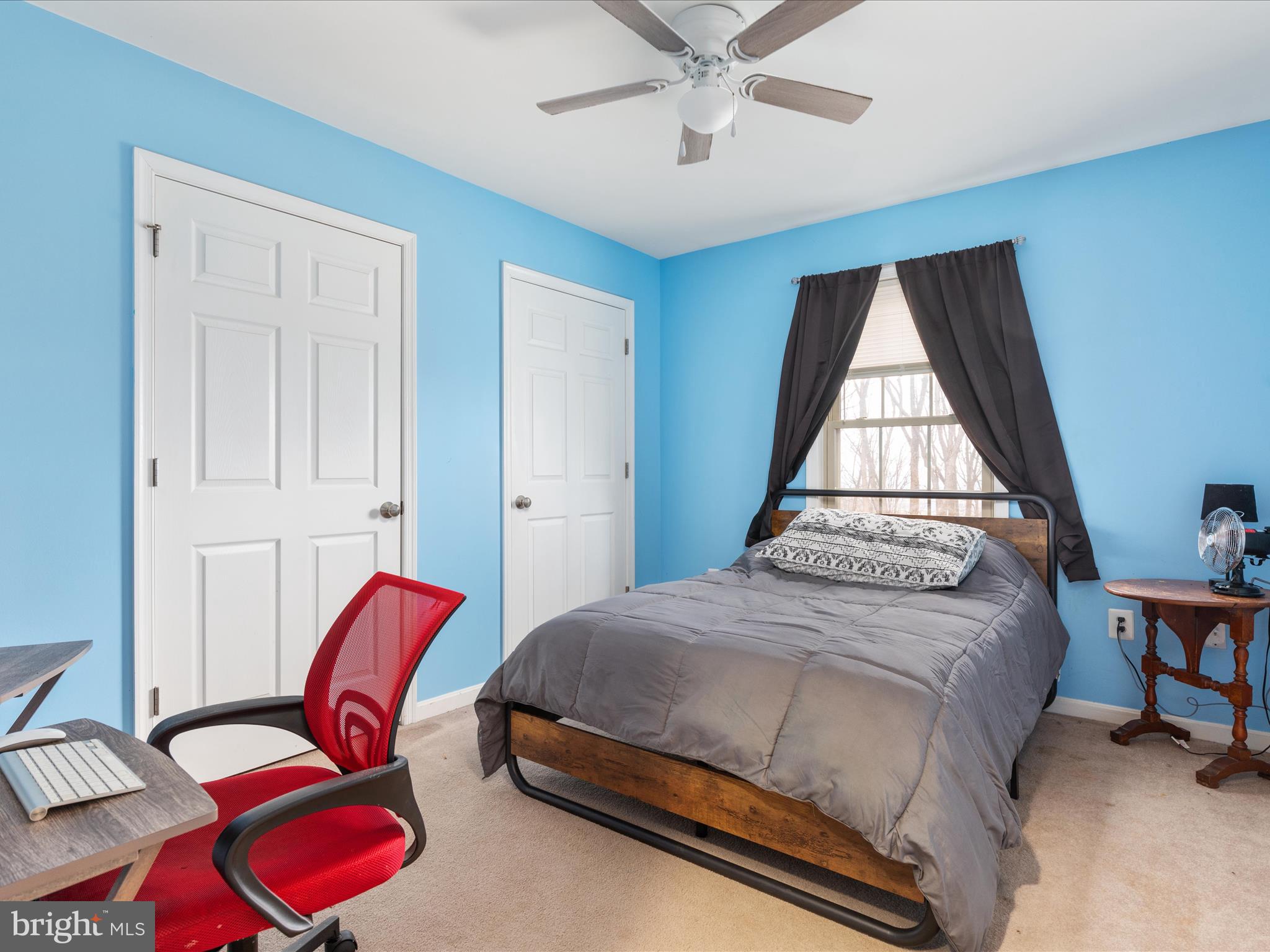 BLUE MOUNTAIN - Residential