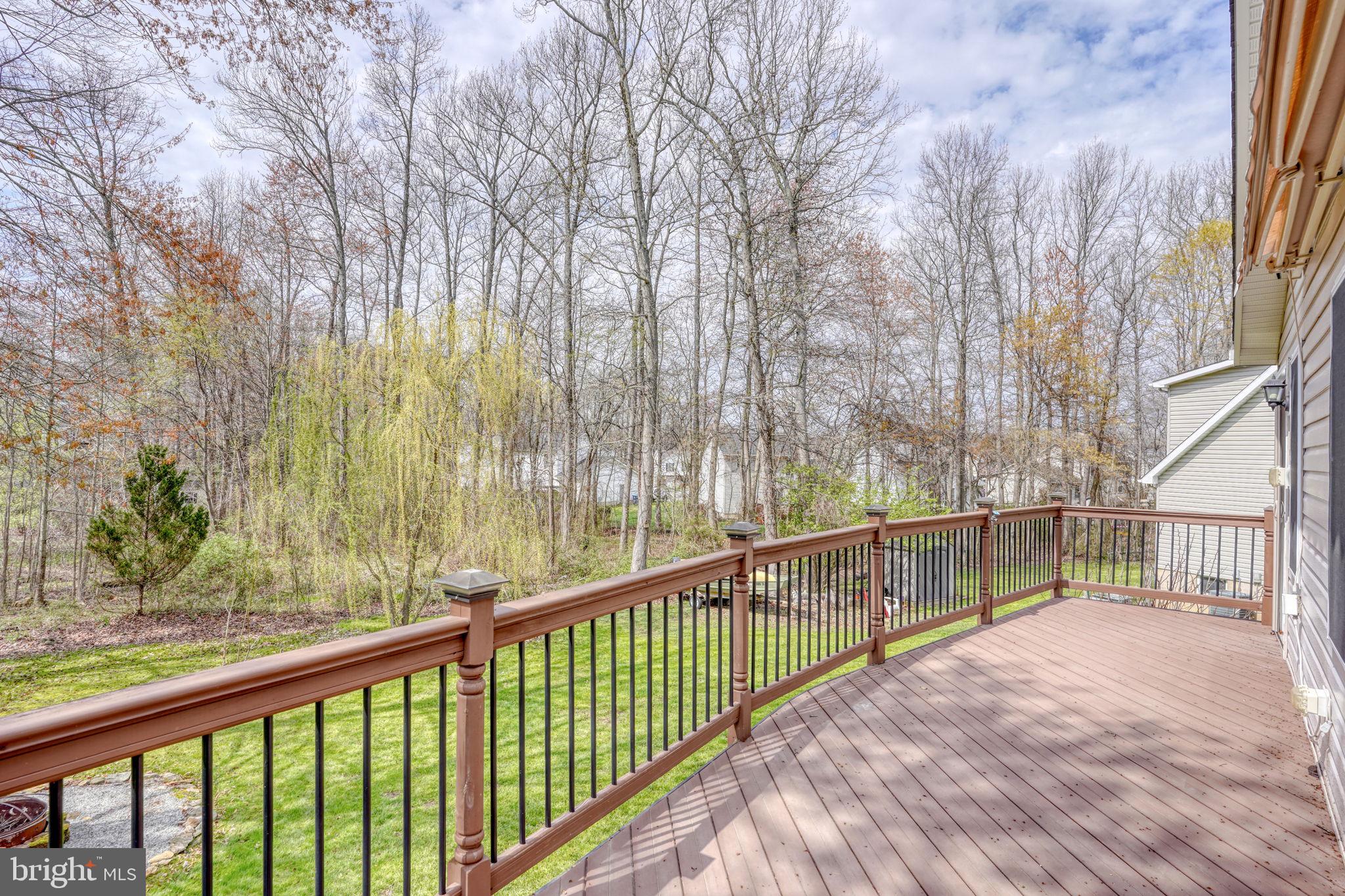 KENSINGTON COURTS - Residential