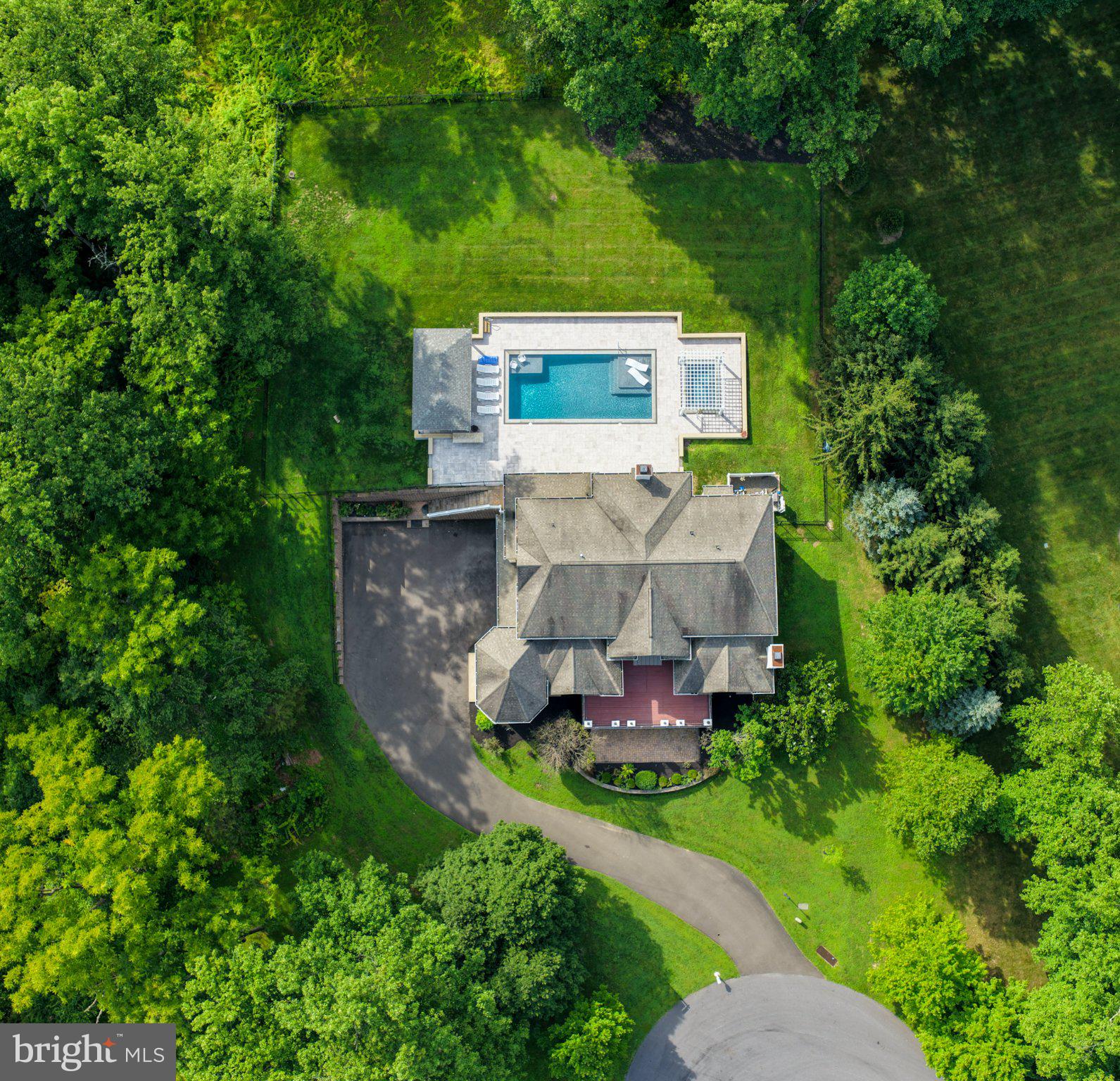 720 FOXTAIL COURT