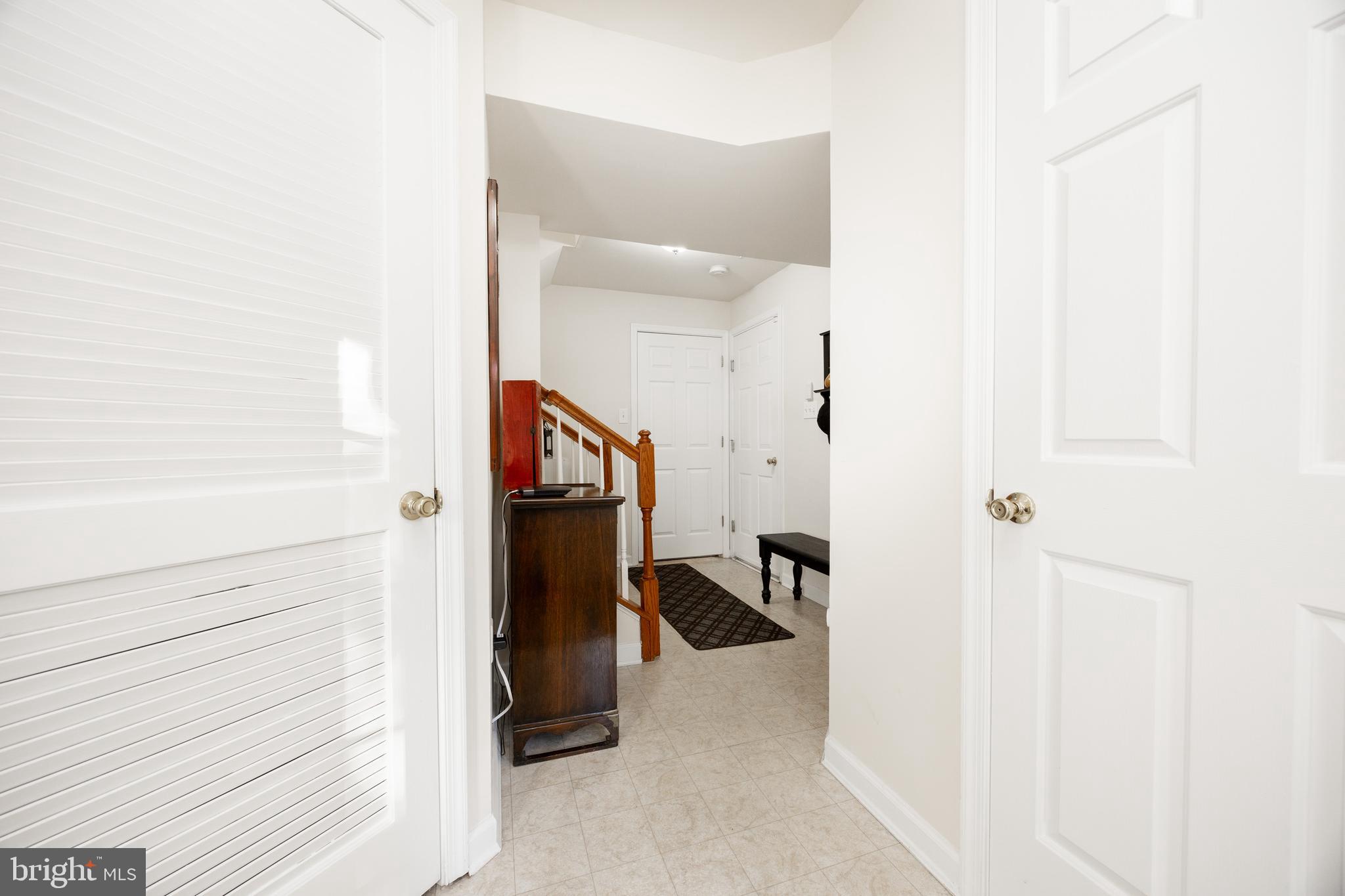 53 BROOKVIEW LANE