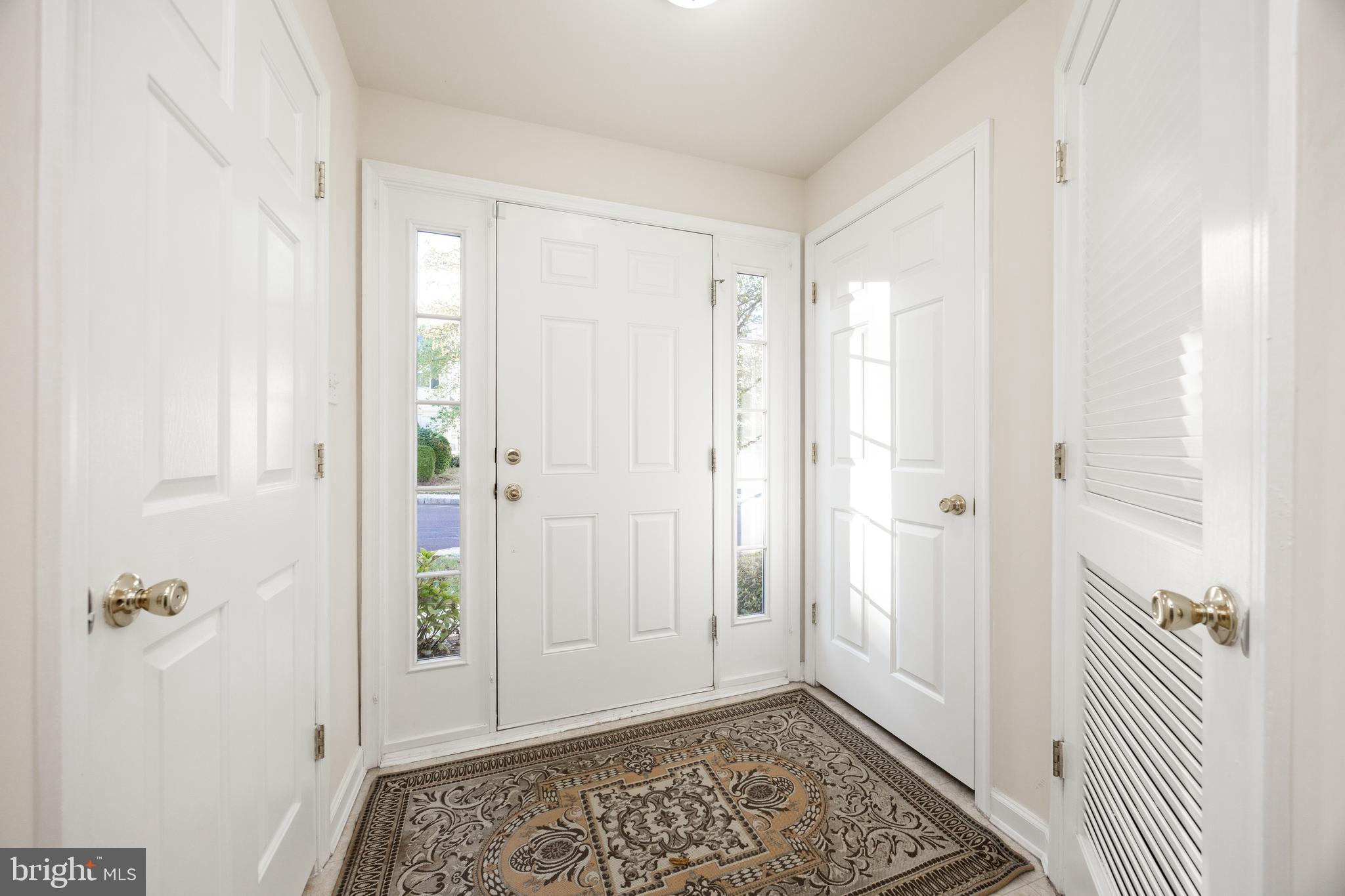 53 BROOKVIEW LANE