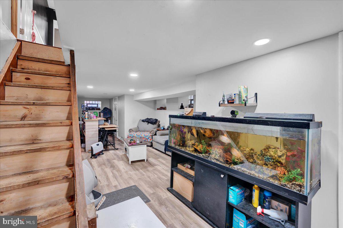 NORTHWOOD - Residential