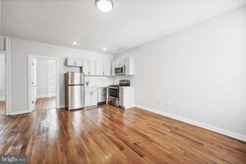 Condo For Rent - 4300 Chestnut Street #1 BED<br/> PHILADELPHIA, PA 19104