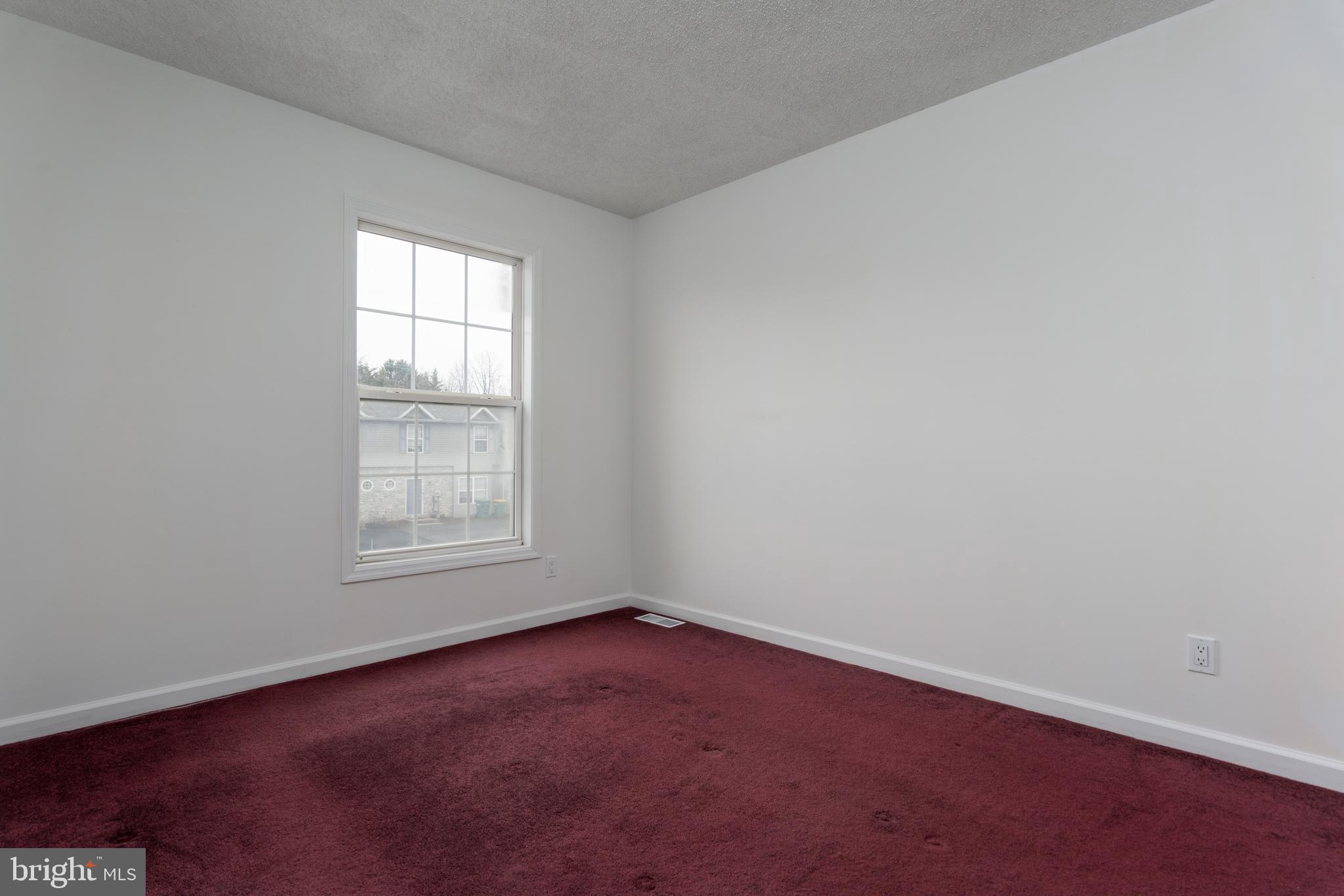 LAUREL HILLS NORTH - Residential